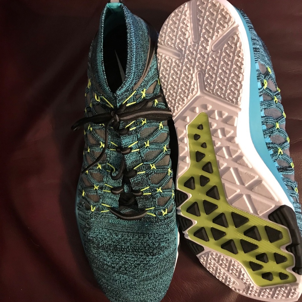 Men’s ** size 15 ** Nike  athletic shoes.